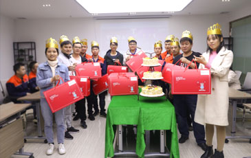 情暖銳天 感恩有你|銳天科技舉行第四季度員工生日會(huì )